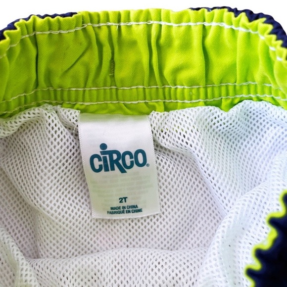 Size: 2T Toddler Boy Navy/White Striped Swimsuit - Picture 3 of 4